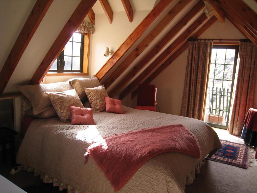 Trelawn Riverside 4*